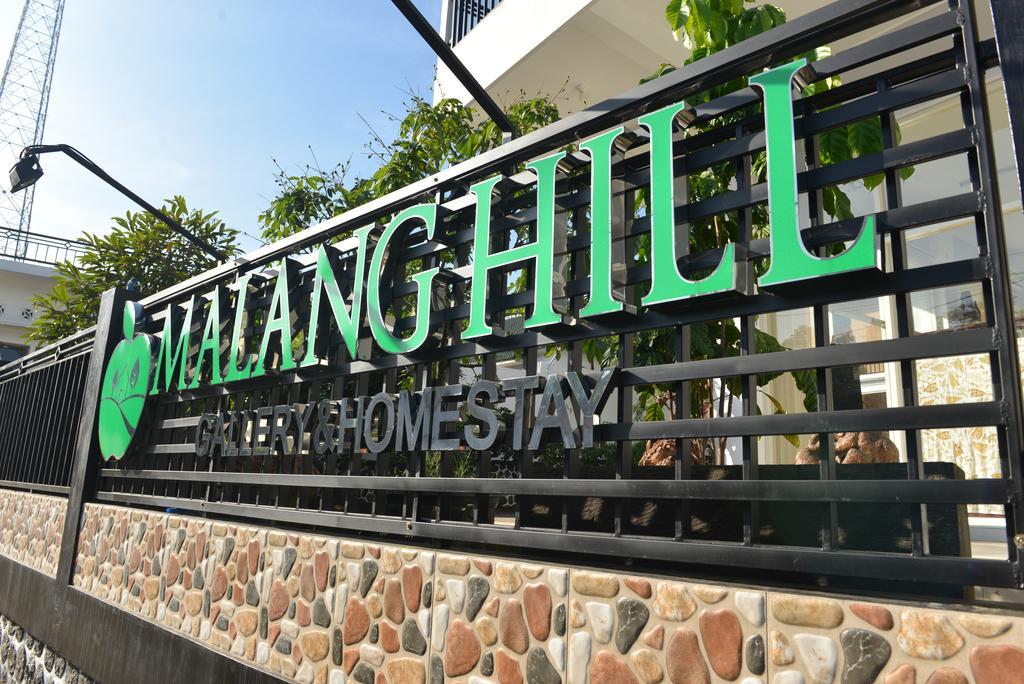ホテル Malang Hill Syariah Redpartner エクステリア 写真